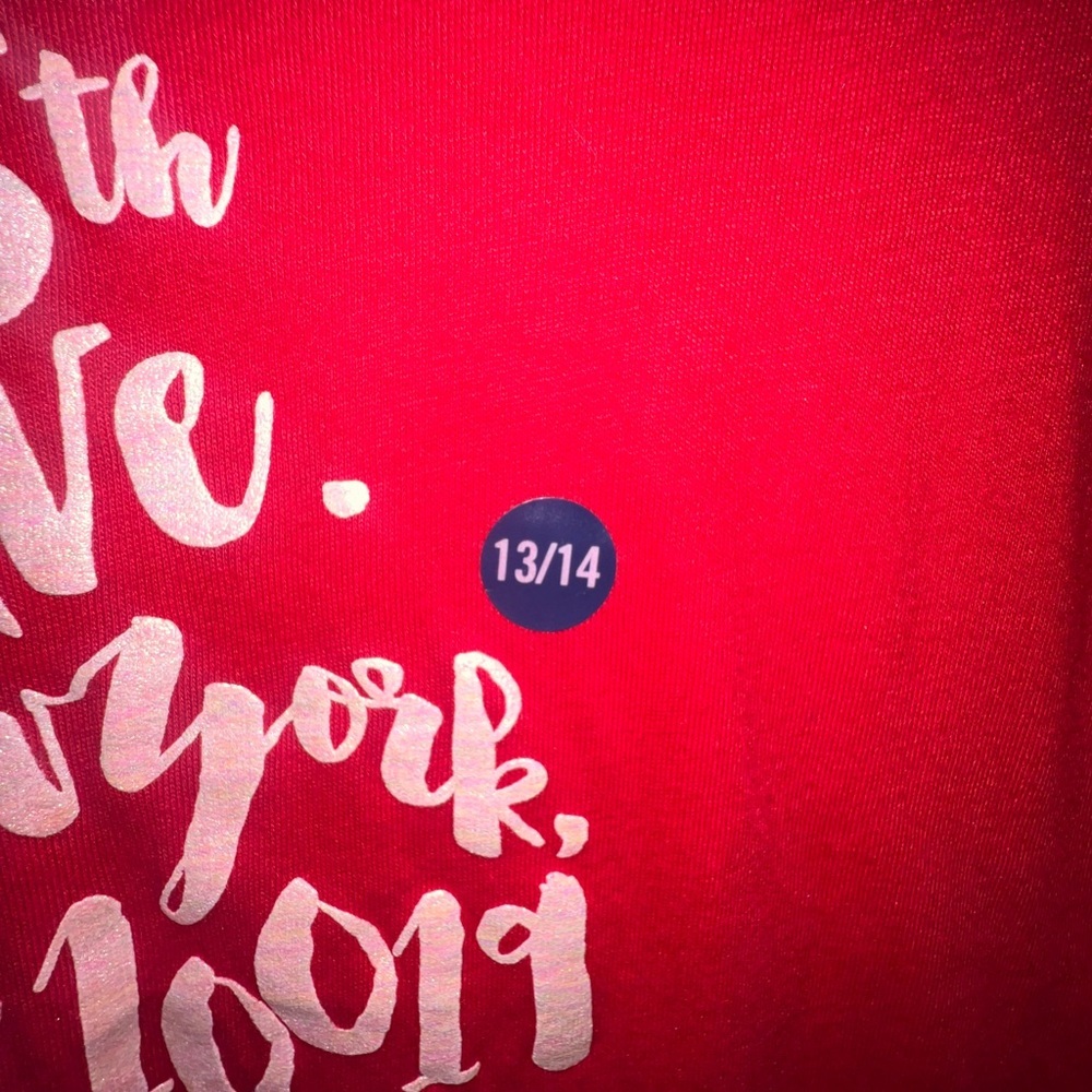 Abercrombie & Fitch Red Graphic T-Shirt Girls 13/14 and 9/10‎ - Picture 2 of 4